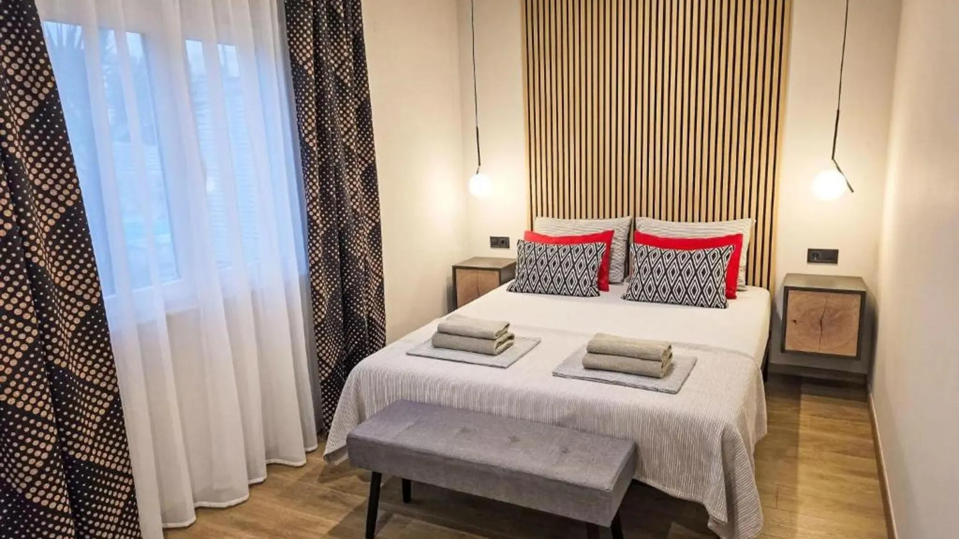 Charming Apartments Tome With Pool Vir Croatia