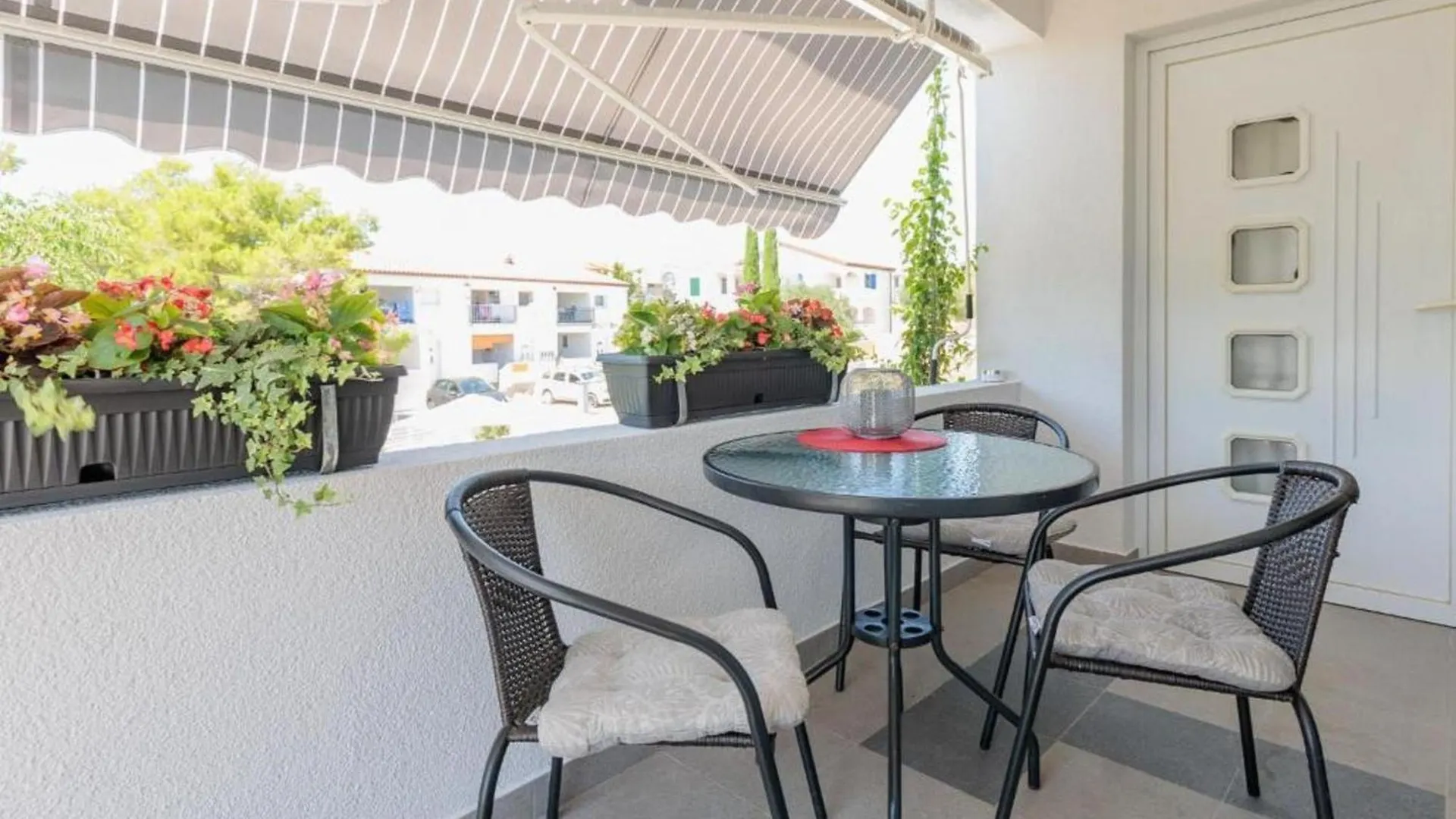 Charming Apartments Tome With Pool Vir Croácia