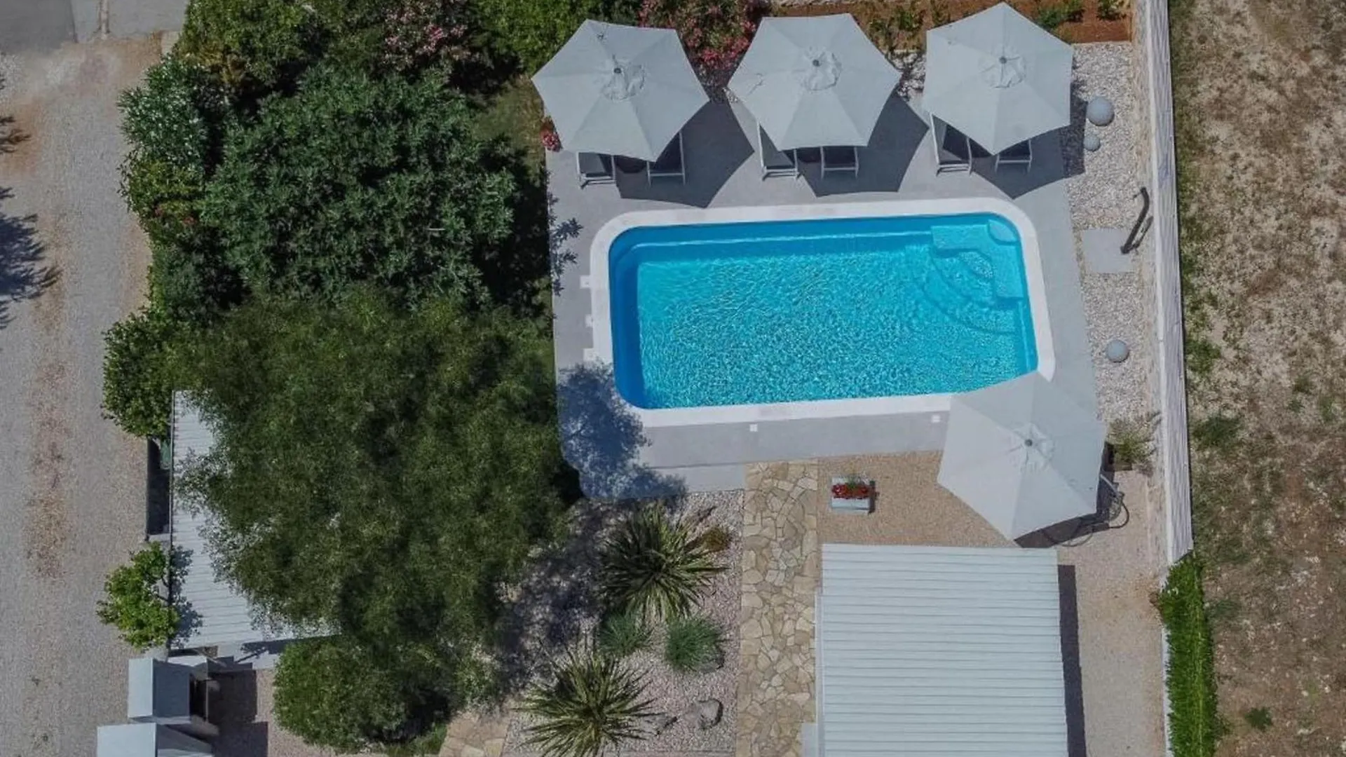 Charming Apartments Tome With Pool Vir Croatia